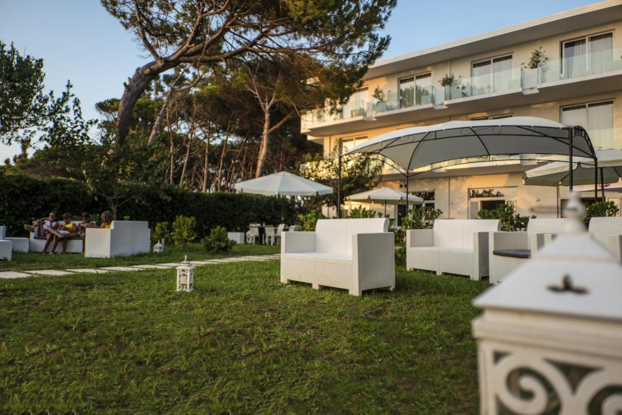 Hotel Artemide Mare Paestum Luaran gambar