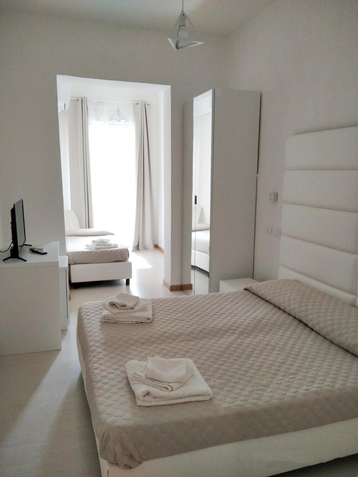 Hotel Artemide Mare Paestum Luaran gambar