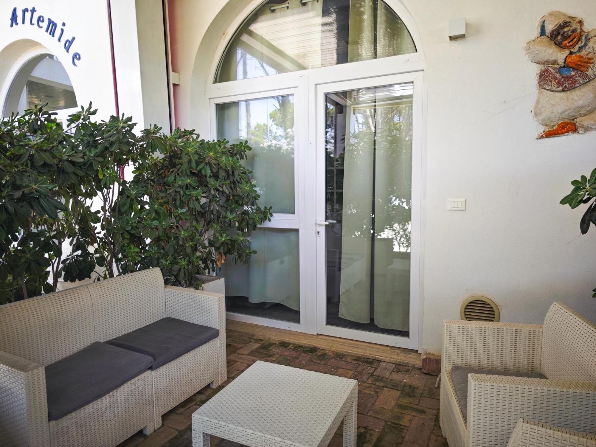 Hotel Artemide Mare Paestum Bilik gambar