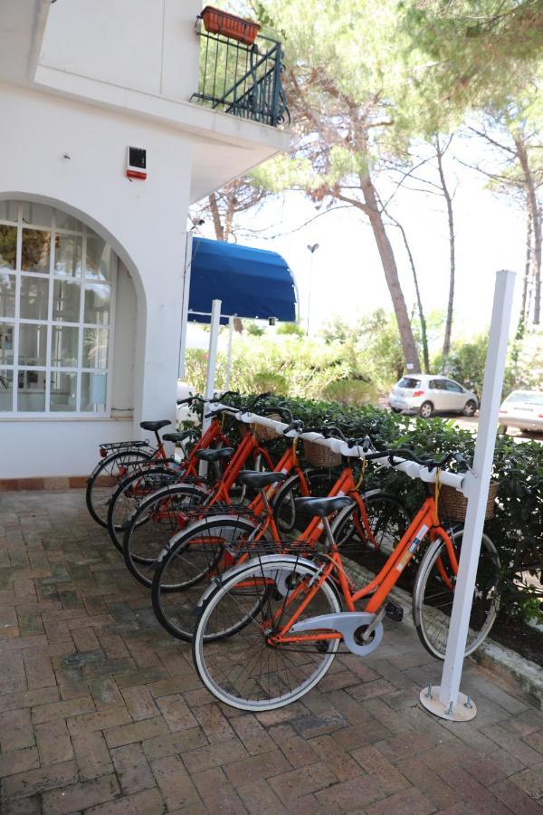 Hotel Artemide Mare Paestum Luaran gambar